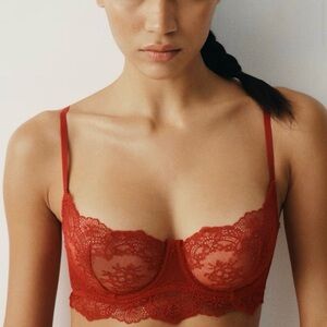 New H&M Elegant Red Lace Bra balconette 34C